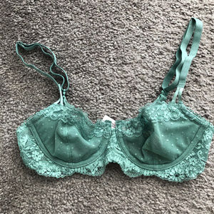 VICTORIA SECRET Dream Angels Unlined Bra 32B